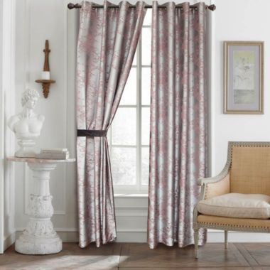 Dolce Mela Home Decorative Window Semi-Blackout Curtain / Drape Panel, Hollywood. View a larger version of this product image.