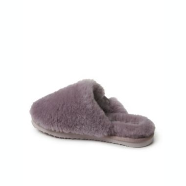 Fireside By Dearfoams Women's Shelly Beach Genuine Shearling Scuff. View a larger version of this product image.