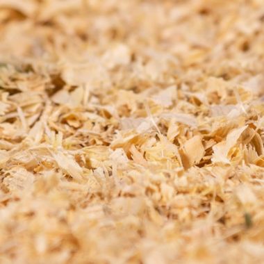 PetsPick Kiln Dried Soft Pine Bedding For Small Pets, 41L. View a larger version of this product image.