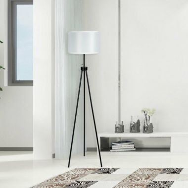 Hooya Imp.& Exp.  Modern Metal Tripod Floor Lamp with Chain Switch. View a larger version of this product image.