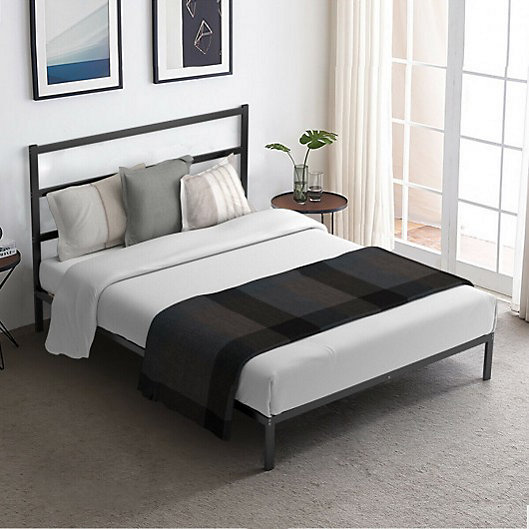 Costway Queen Size Metal Bed Platform, Are Metal Bed Frames Stronger Than Wood
