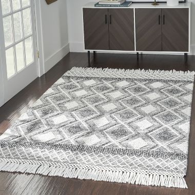 Nicole Curtis Series 3 Textured Diamond Geometric Indoor Rug Grey/Ivory 4' x 6'. View a larger version of this product image.