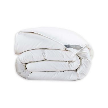 The Threadery&trade; Extra Warm Goose Down King Comforter. View a larger version of this product image.